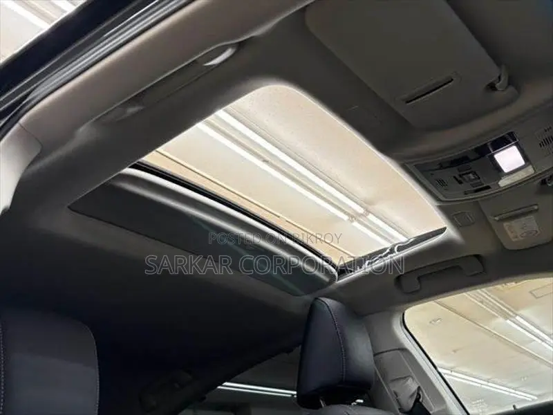 Lexus ES 300h L Version 2021