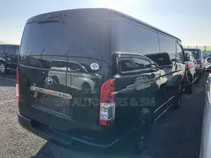 Toyota Hiace Super GL Dark Prime2 2022