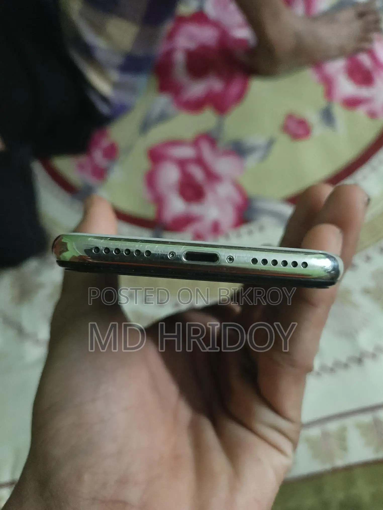Apple iPhone XS 128 (Used)