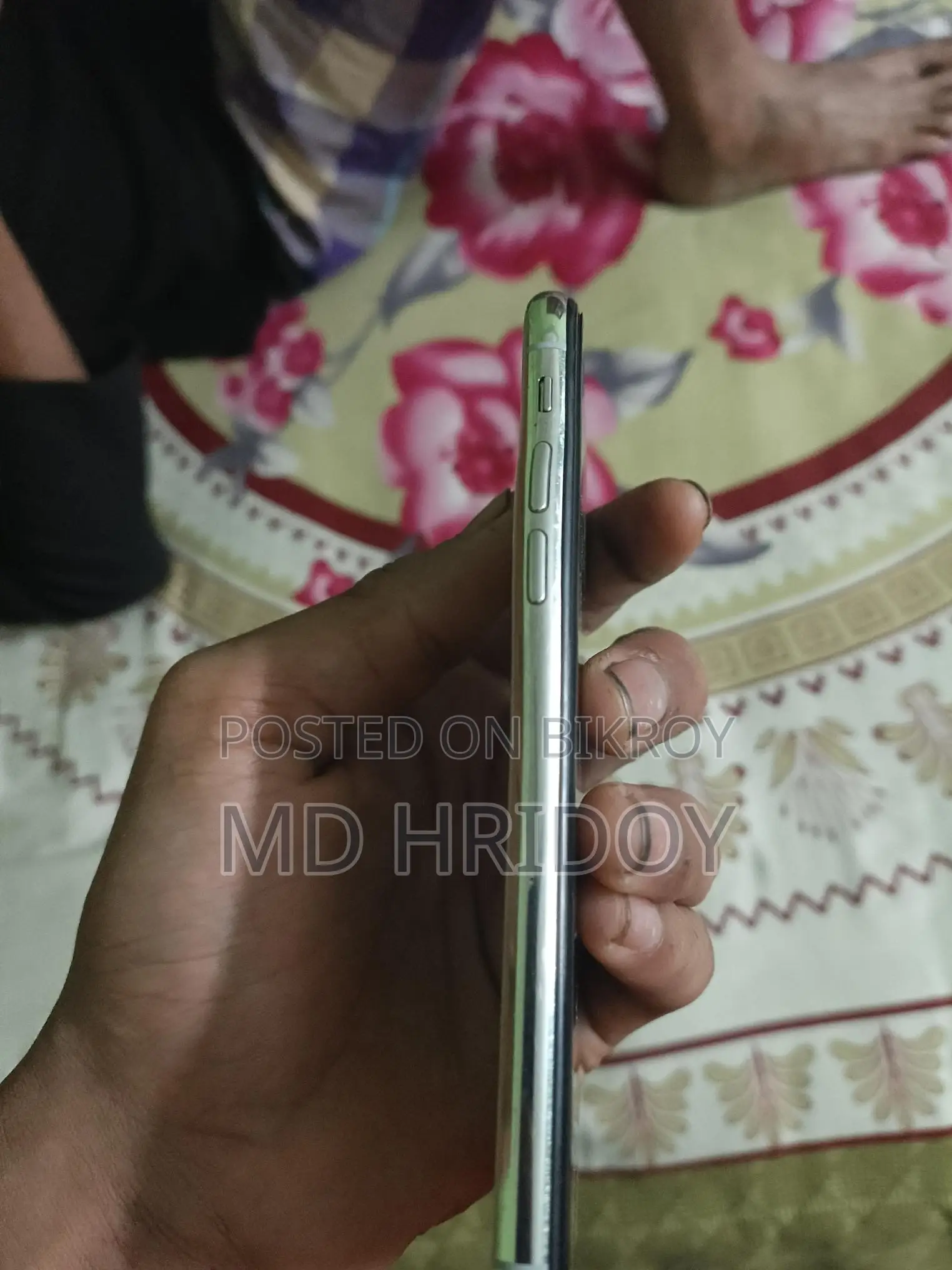 Apple iPhone XS 128 (Used)