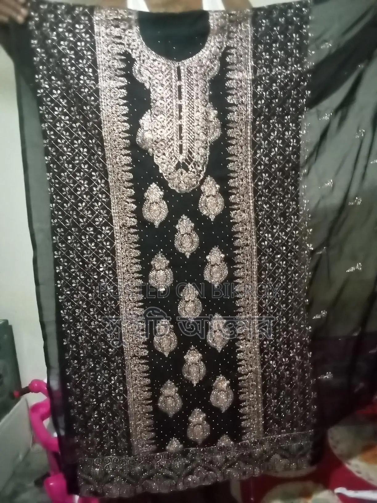 Gorgeous Georgette Three-Piece with Cash on Delivery.
