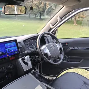Toyota Hiace 2019