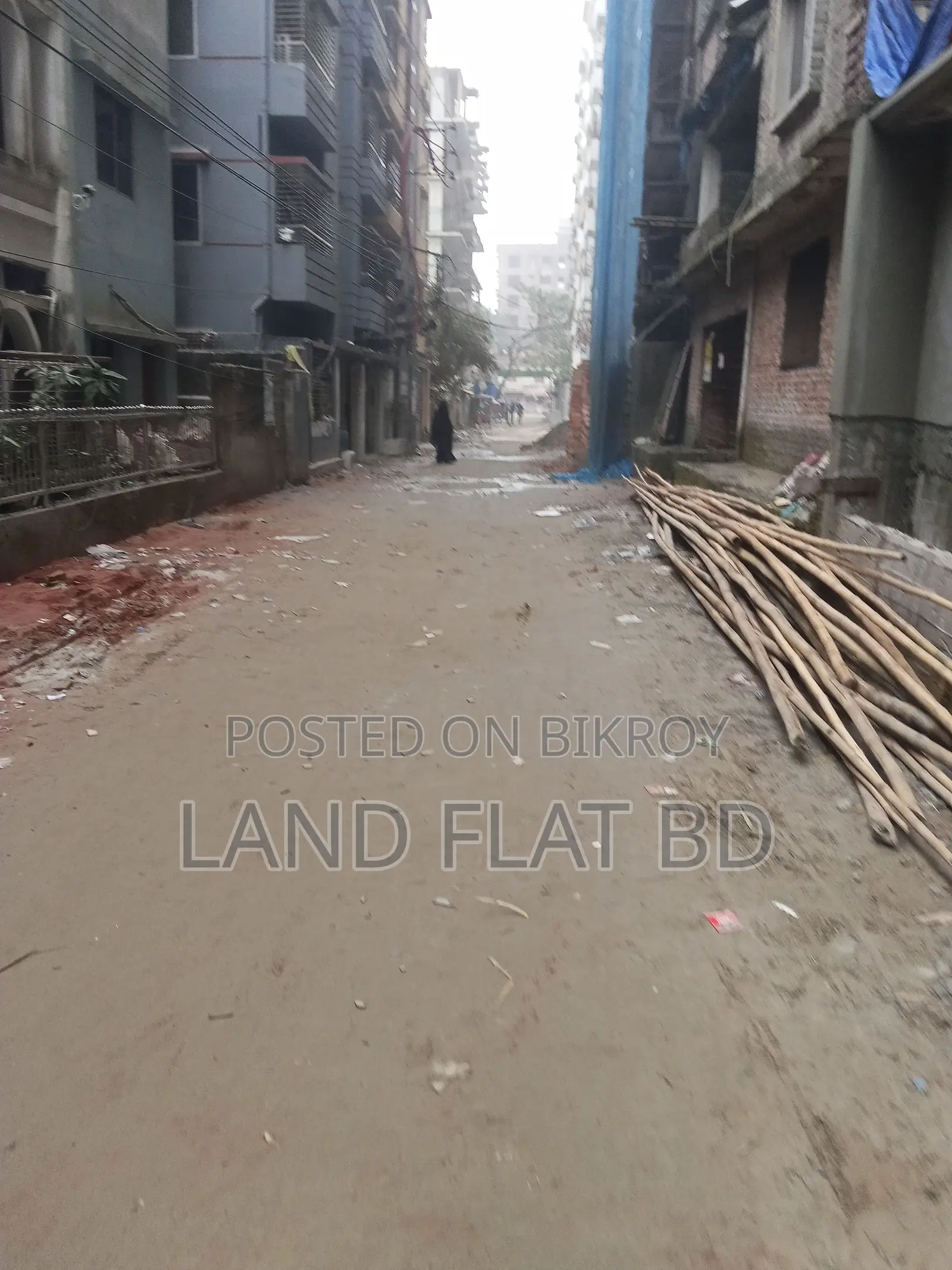 চলমান ফ্ল্যাট বিক্রয় ৮৭০ বর্গফুট ৫ম ও ৭ম তলা