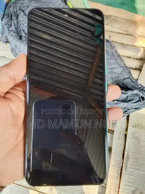 Infinix 12 Play 4/64 (Used)