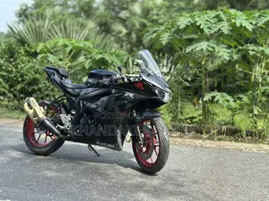 Suzuki GSX R150 ABS . 2024