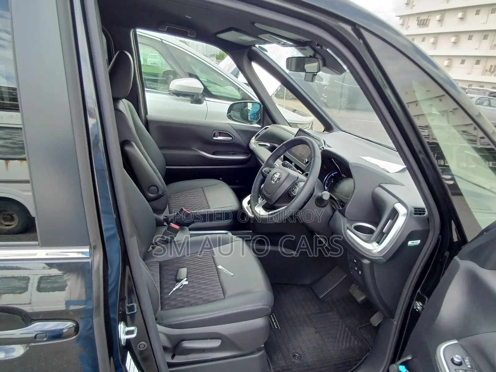 Toyota Noah Hybrid S-Z Black 2024