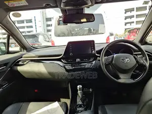 Toyota C-HR G MODE NERO 2021