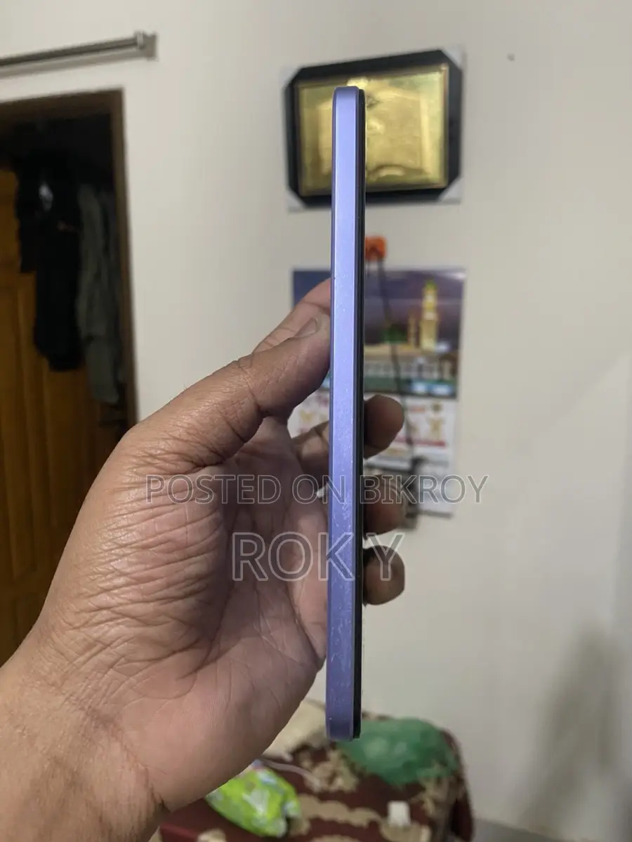 Vivo Y17s 6/128 (Used)