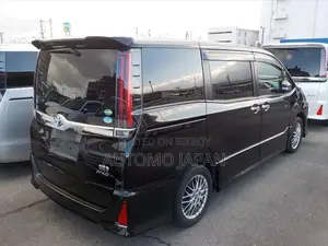 Toyota Noah Si WXB 2 2020
