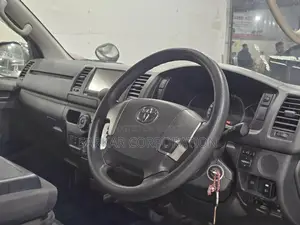 Toyota Hiace GL 2020