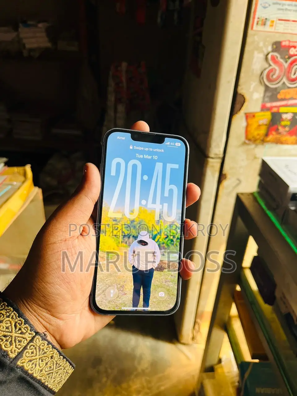 Apple iPhone 14 (Used)