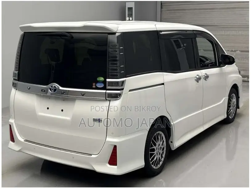Toyota Voxy ZS KIRAMEKI 3 2020