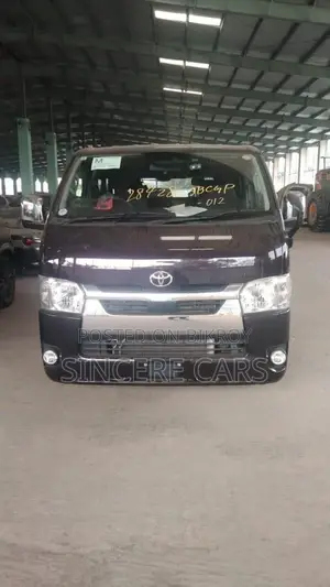 Toyota Hiace Super GL Wine 4.5 2020