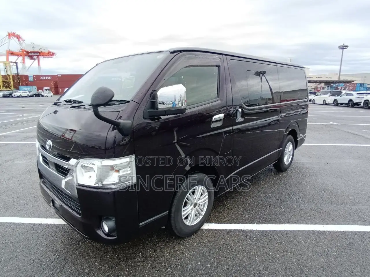 Toyota Hiace Super GL Wine 4.5 2020