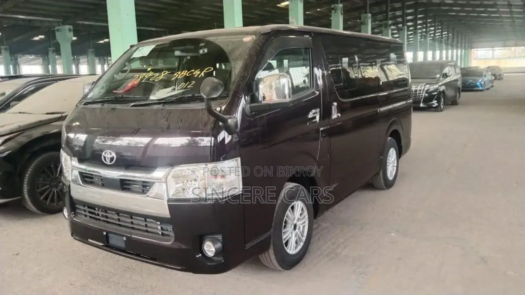 Toyota Hiace Super GL Wine 4.5 2020