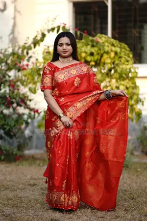 Japanese Silk Saree with Free Blouse Piece