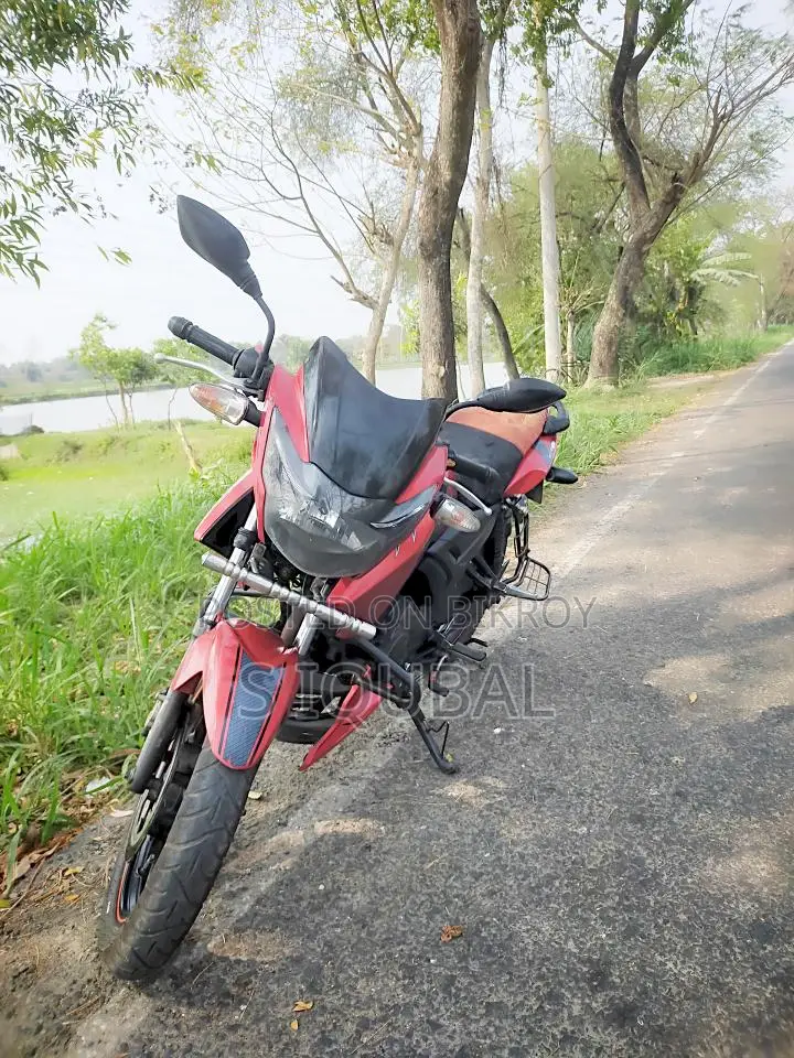 TVS Apache RTR . 2017