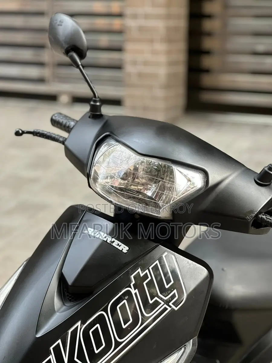 Runner Skooty fresh 2022