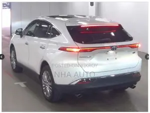 Toyota Harrier Z LEATHER HYBRID 2021