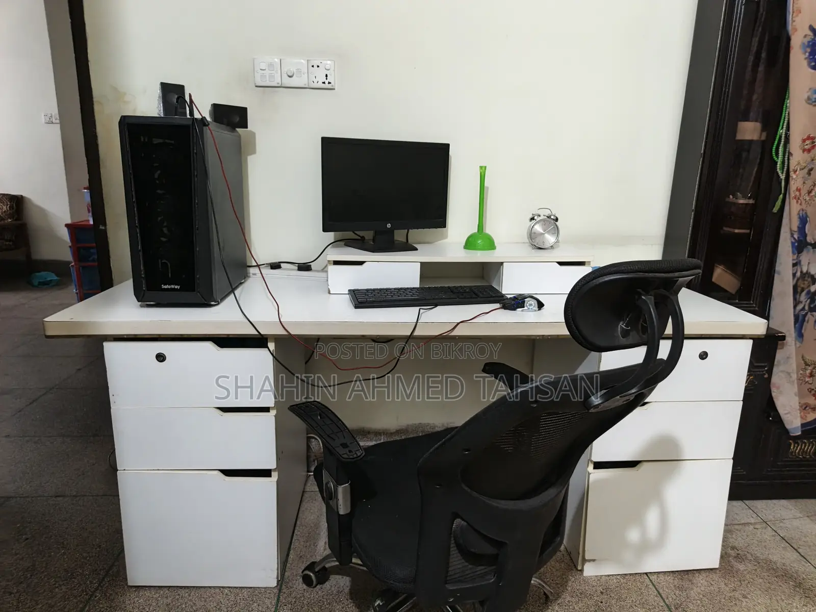 Computer and Office Table