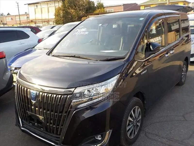 Toyota Esquire Gi Pre. Package 2020
