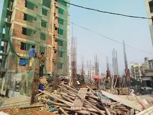 দক্ষিণ মুখী ১৭৫০ sft এপার্টমেন্ট