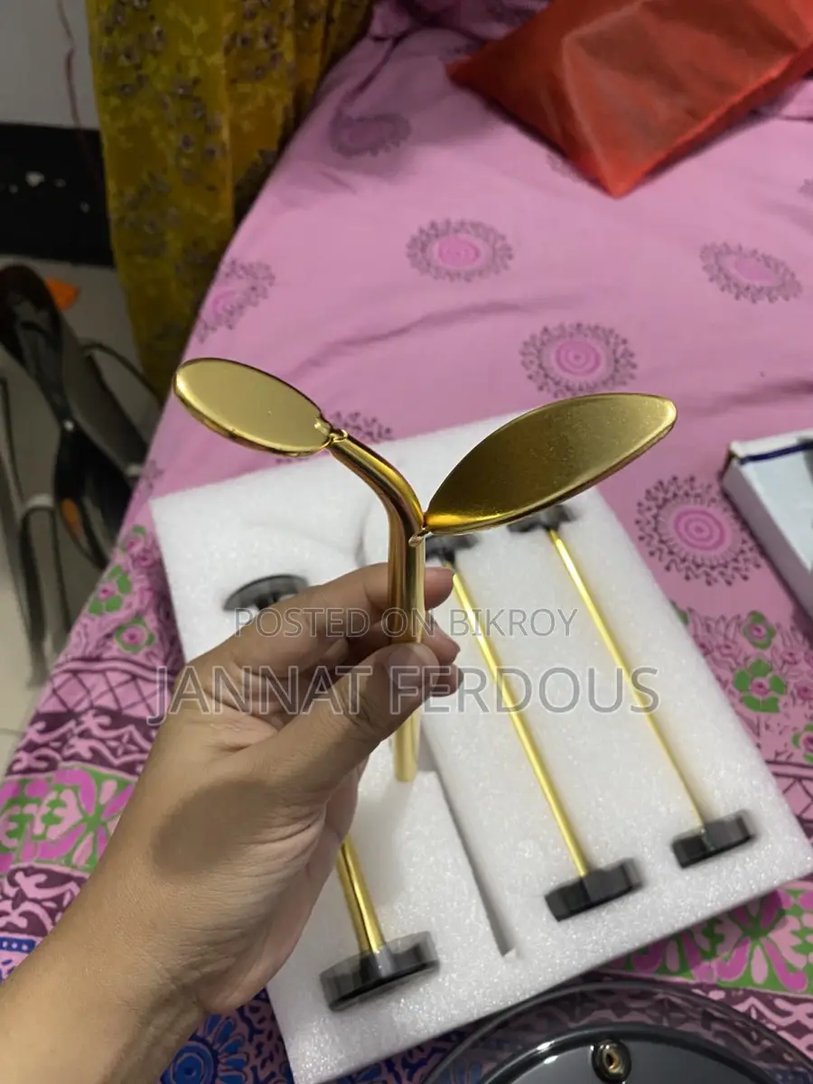 Cutting Set Glass Stand