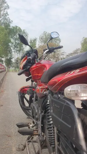 Bajaj Discover 135 2018