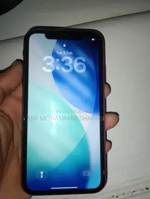 Apple iPhone 11 . (Used)