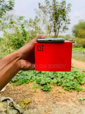 OnePlus 9R 12/256 (Used)