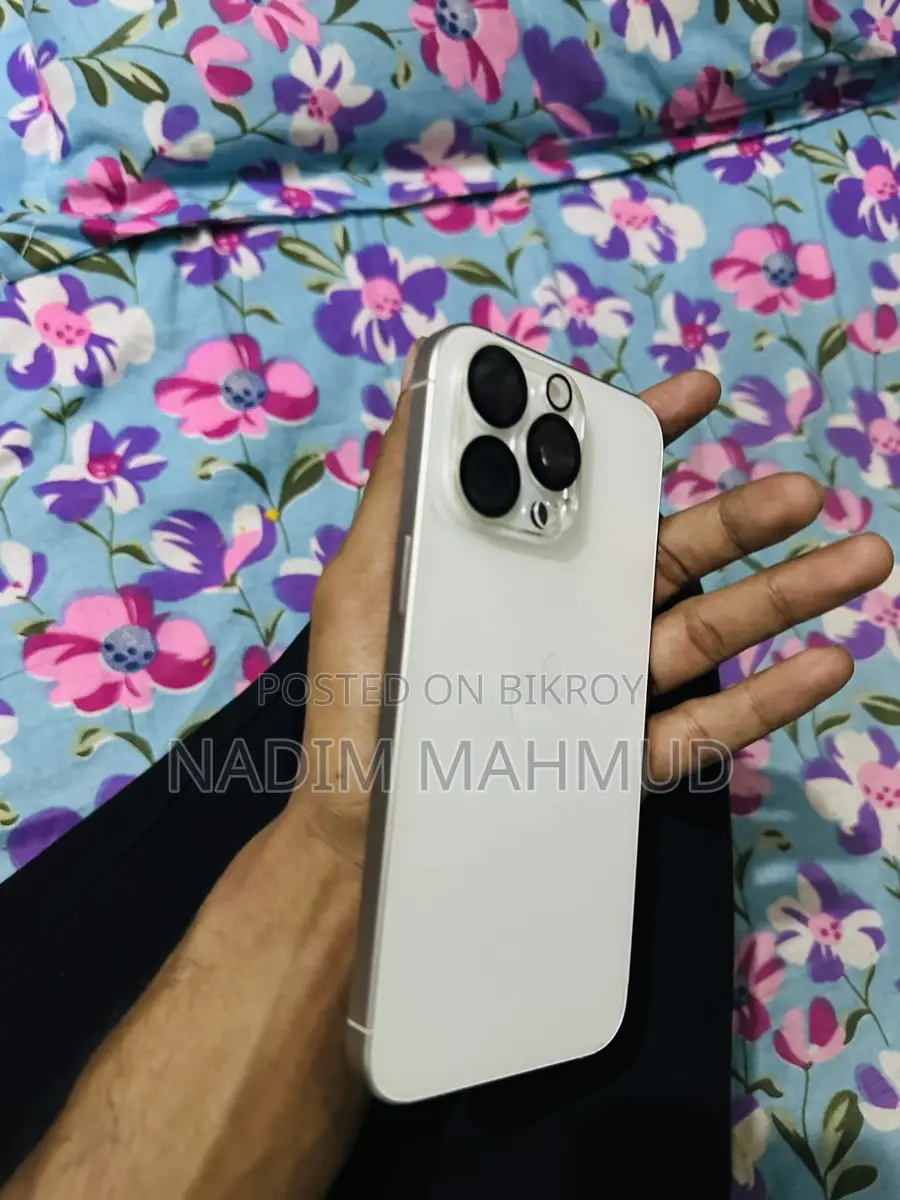 Apple iPhone 15 Pro Max (Used)