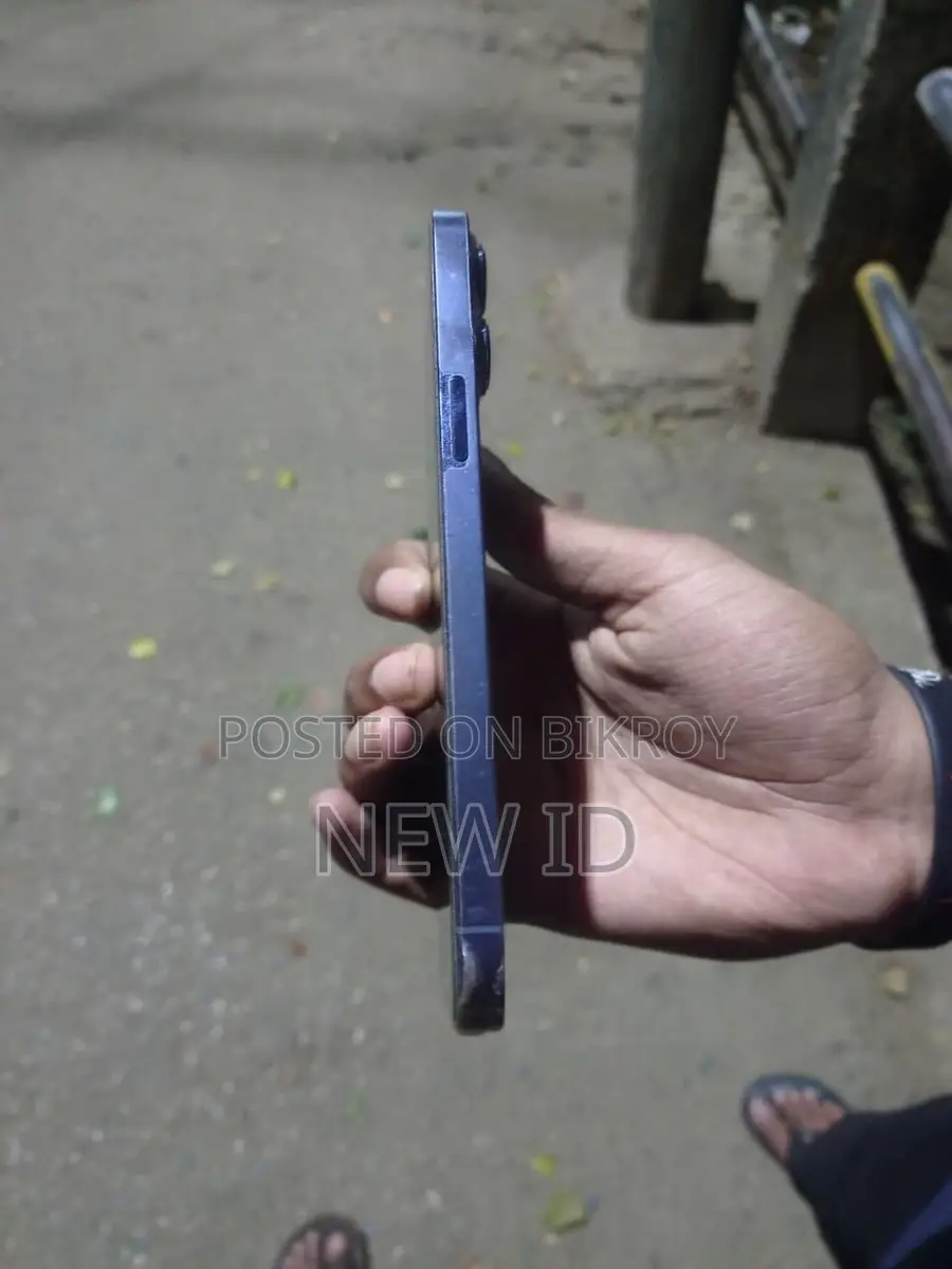 Apple iPhone 13 Pro Max (Used)