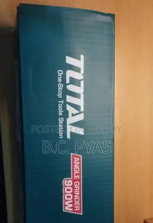 Total 900w Angle Grinder