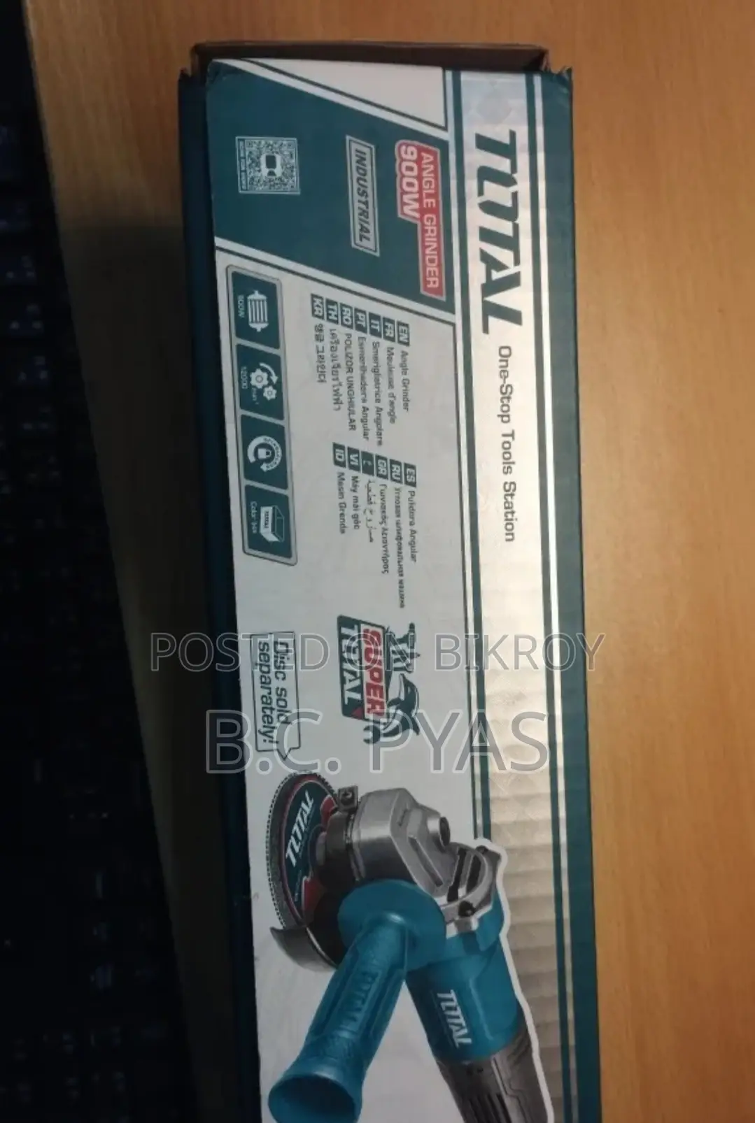 Total 900w Angle Grinder