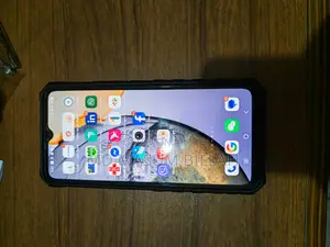 Vivo V23e . (Used)