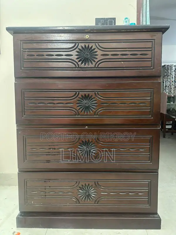 Processed Wood Wardrobe
