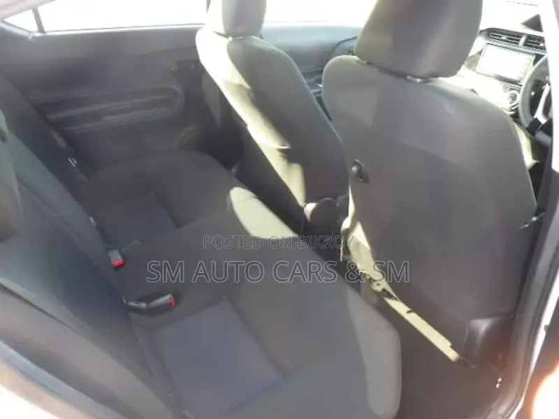 Toyota Aqua S Pearl 4 Point 2020