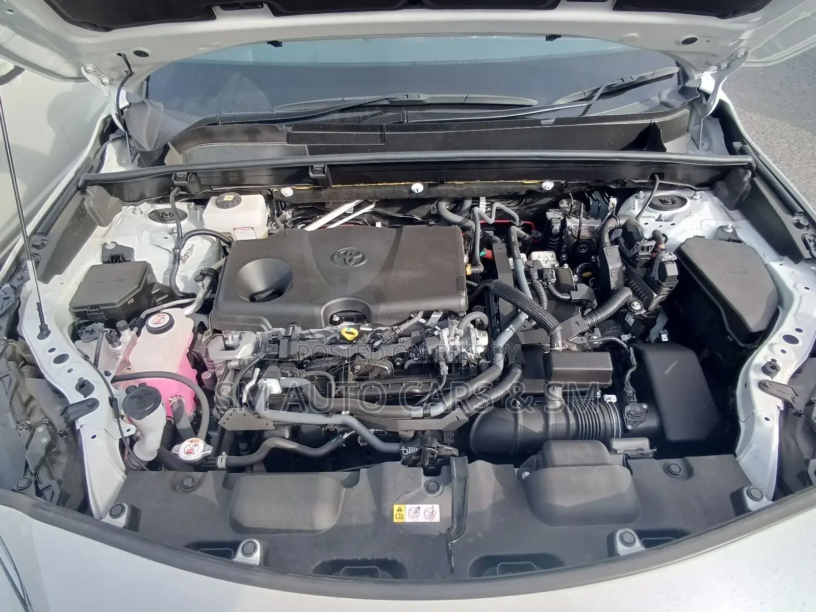 Toyota Harrier Hybrid Z pearl 2023