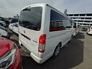 Toyota Hiace Super GL Dark Prime2 2022