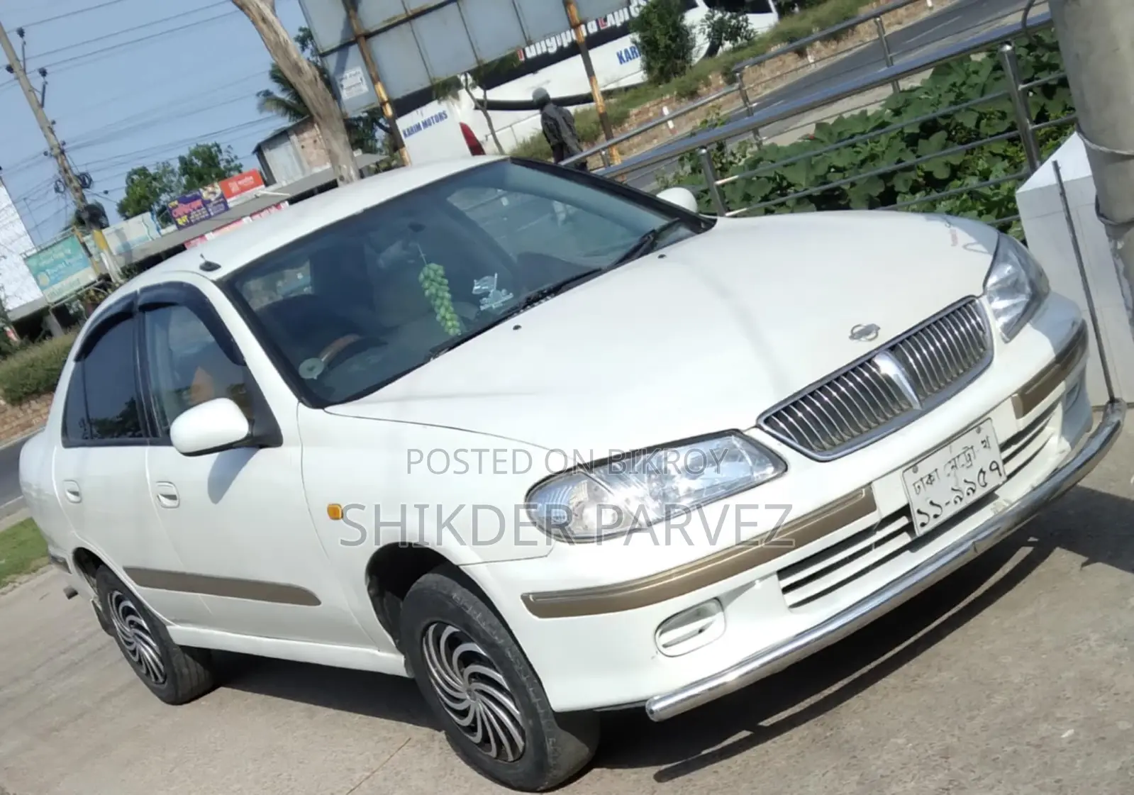 Nissan Sunny 2003 Pearl