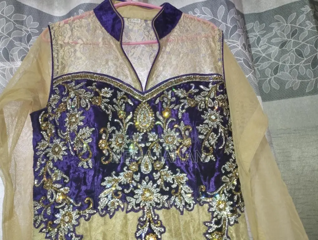 Gown (Worn once)