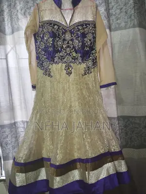 Gown (Worn once)