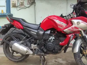 Yamaha Fazer 2016