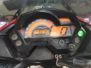 Yamaha Fazer 2016