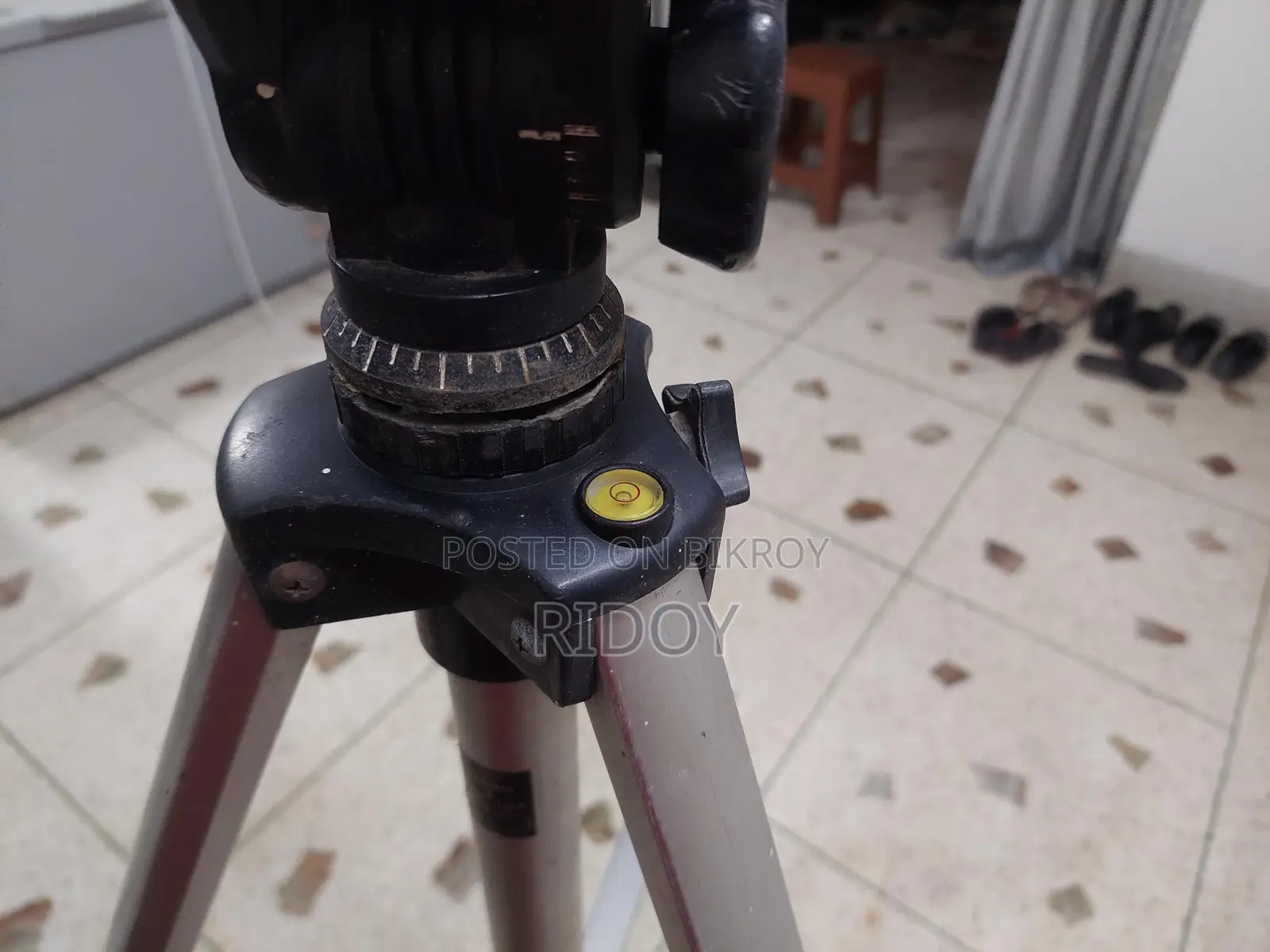 Professional Tripod