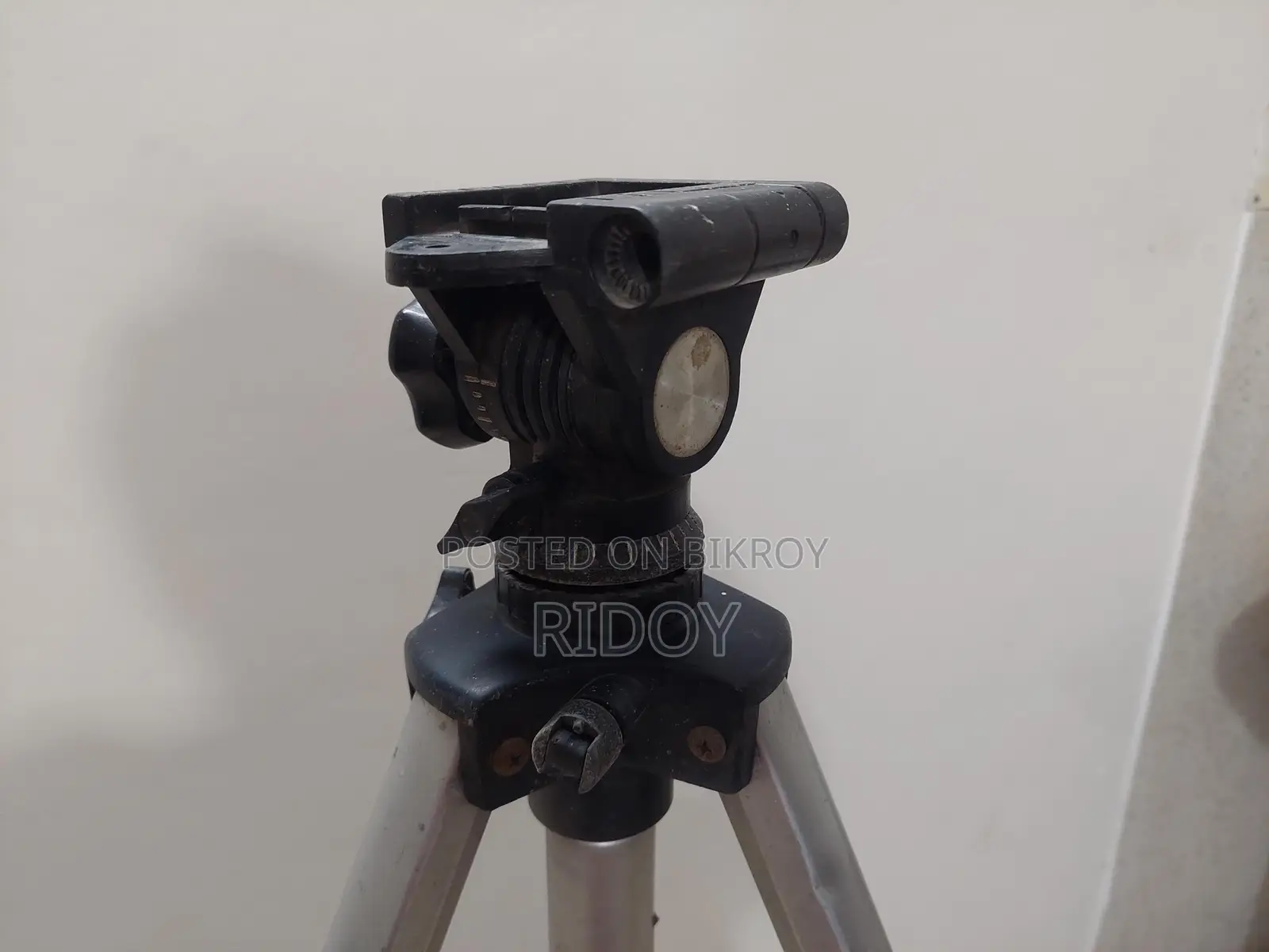 Professional Tripod