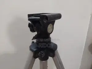 Professional Tripod