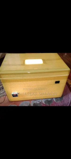 ইনকিউবেটর / ডিম ফোটানোর মেশিন