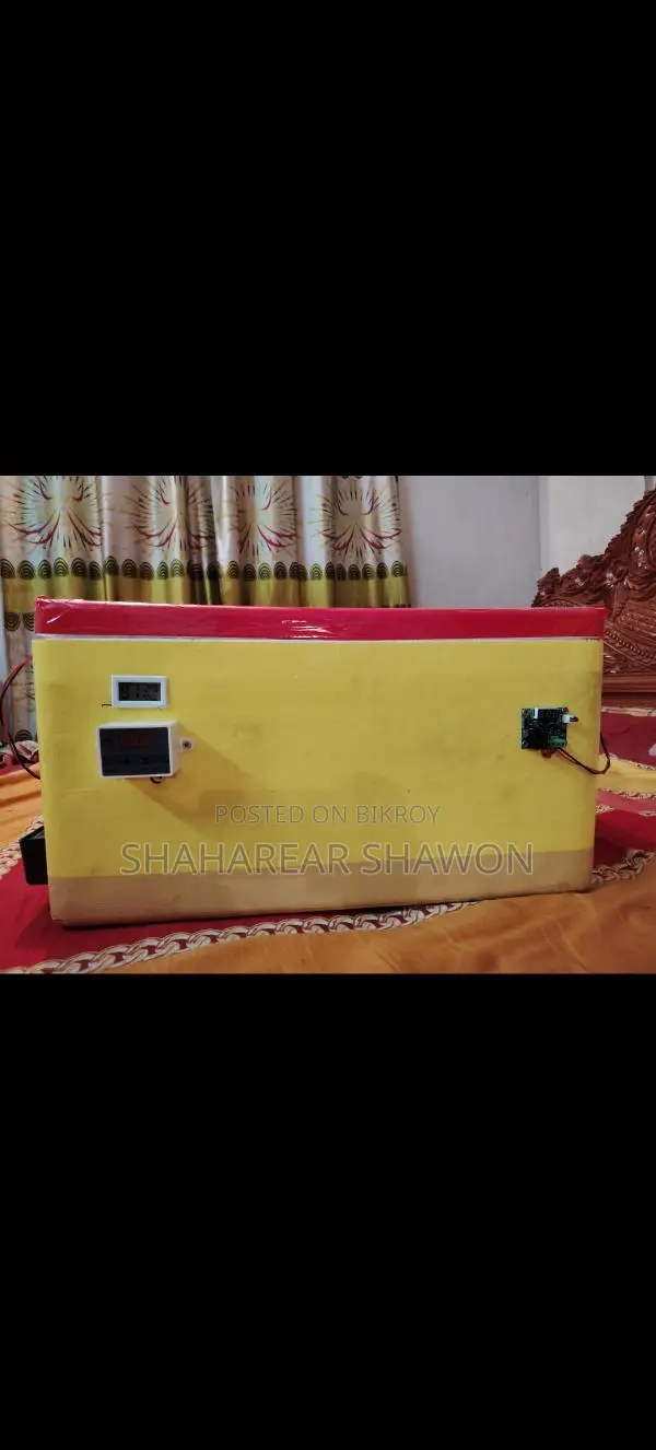 ইনকিউবেটর / ডিম ফোটানোর মেশিন