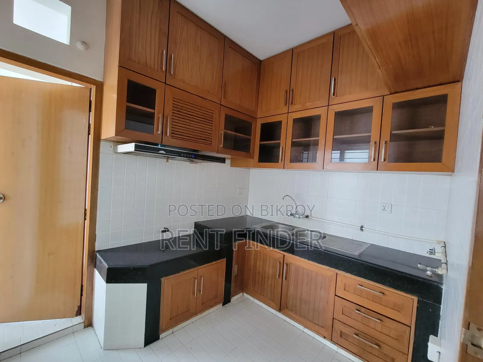 Unfurnished Apartment